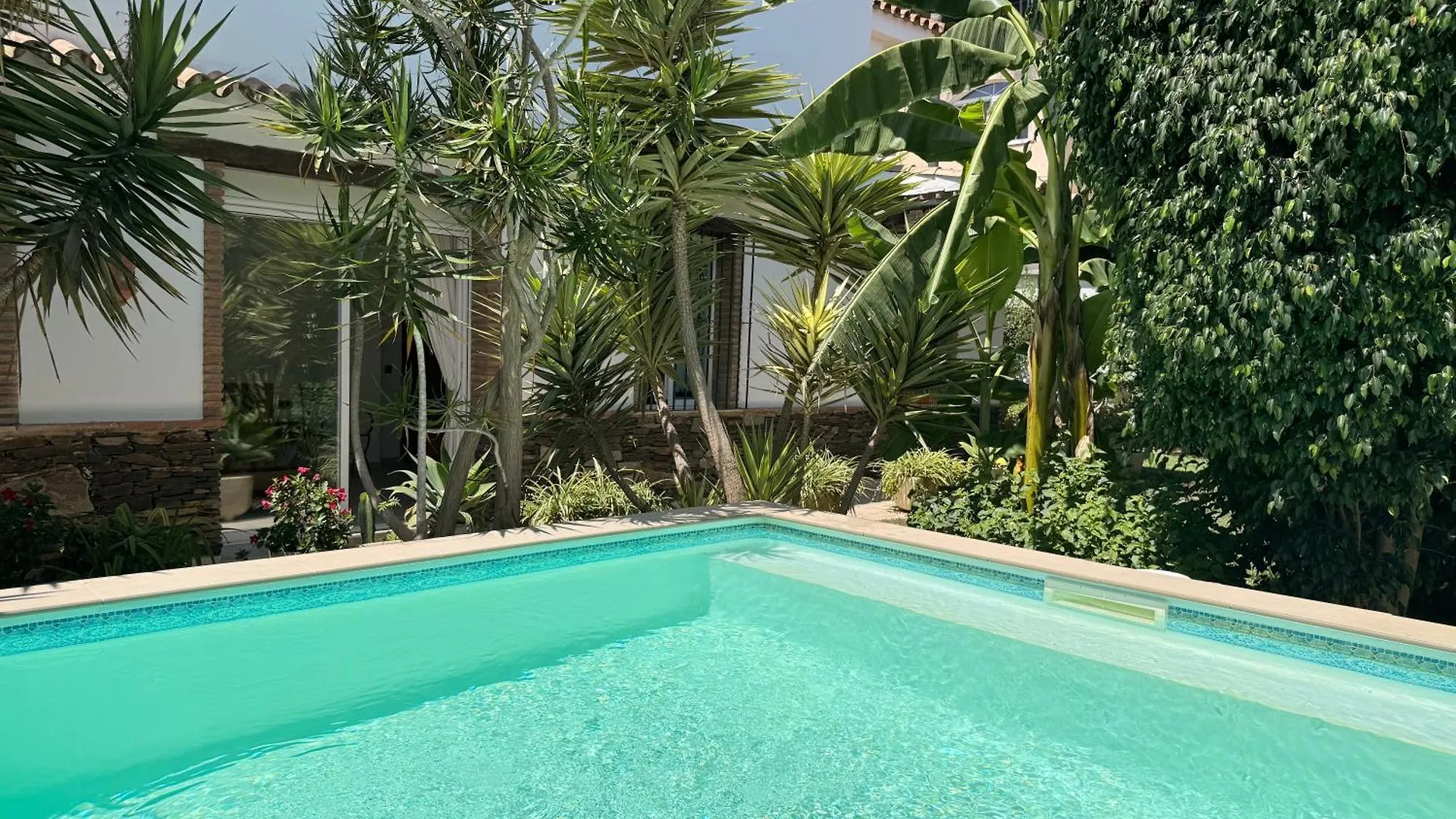 Villa A 100 Metros De La Playa El Faro